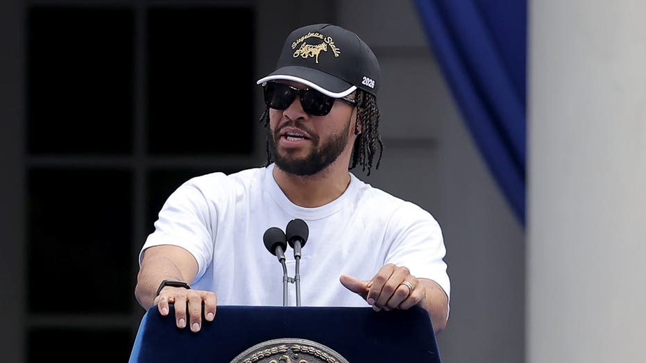 Knicks star Jalen Brunson is a man of the people, reveals the one thing he can't live without