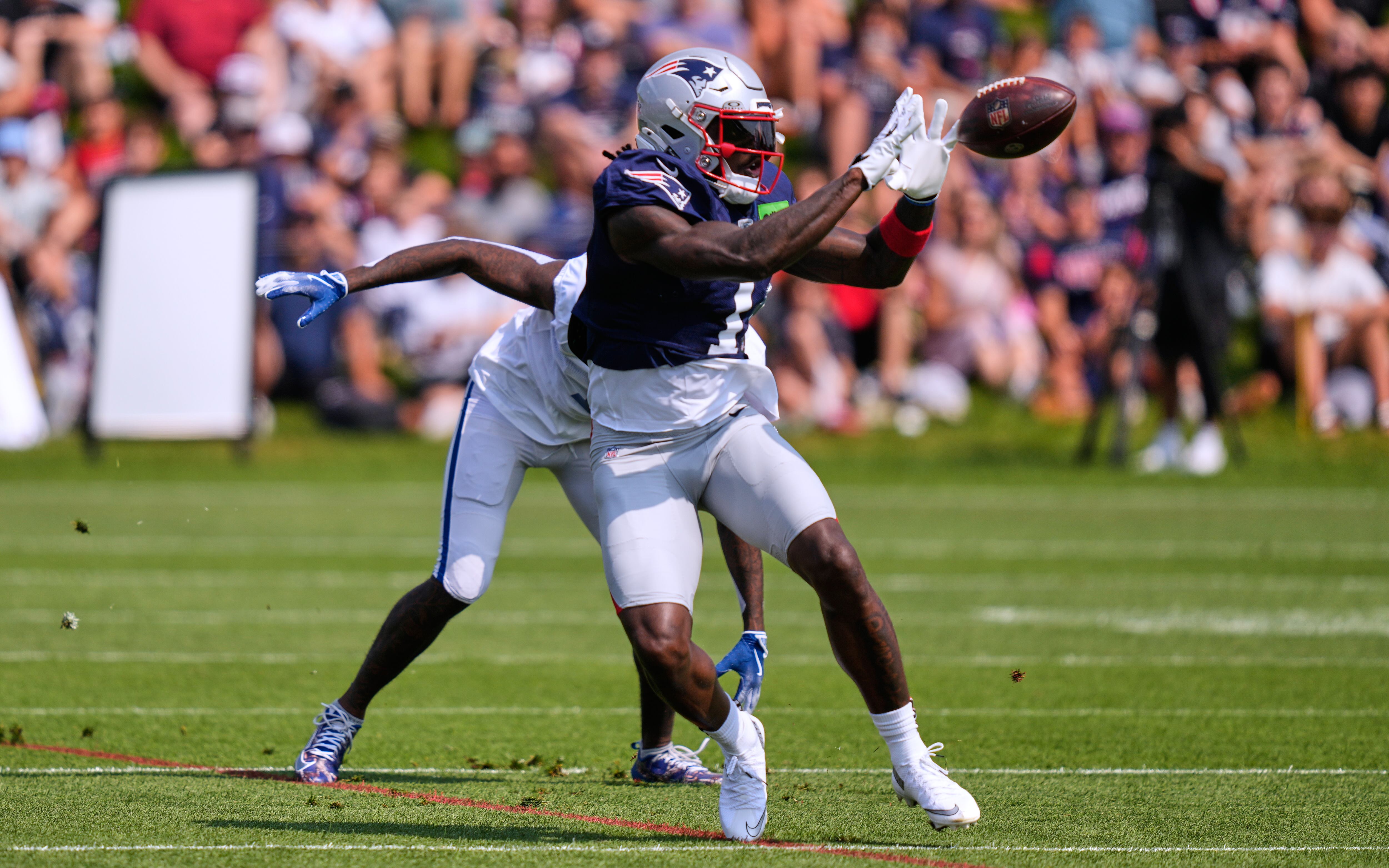 Sauce Gardner claps back after video shows A.J. Brown dusting him during 1-on-1 drill