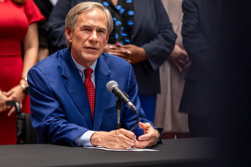 Inappropriate relationships should land Texas teachers in prison for 10 years, Gov. Abbott says