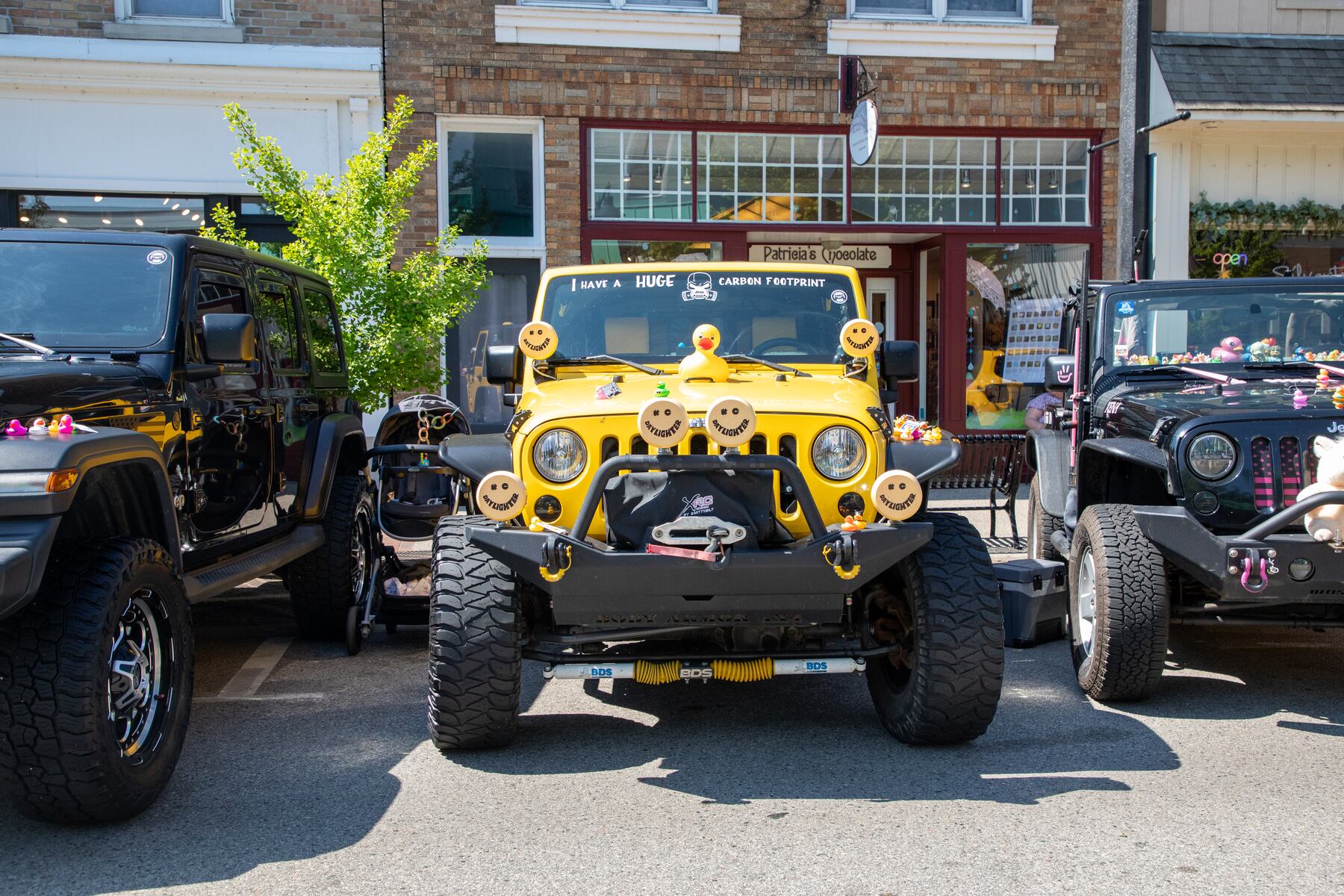 Grand Haven Jeep Fest returns with new obstacle course, Y2K concert and scavenger hunt