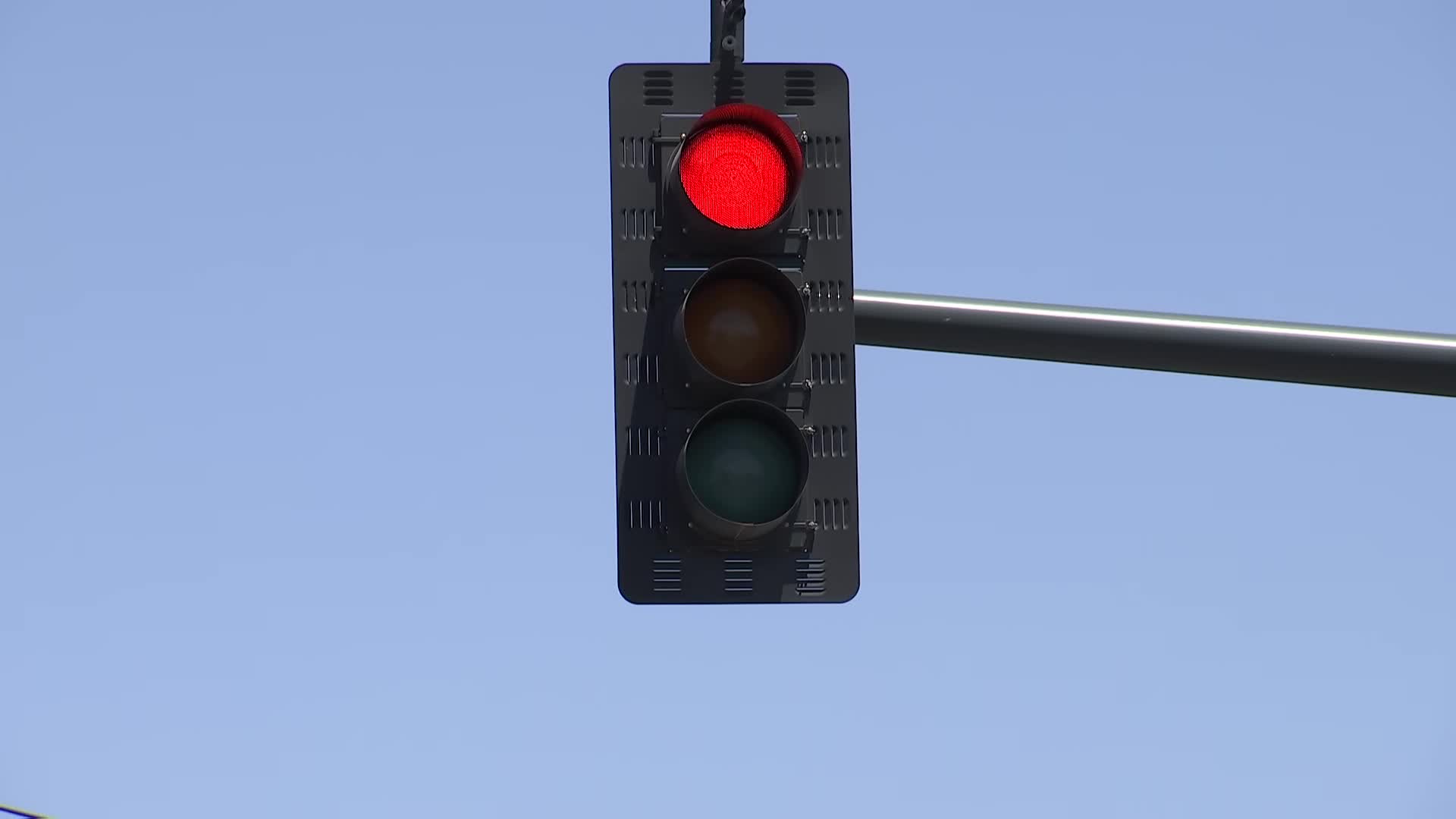 Portland City Council to vote on right-turn-on-red ban at dangerous intersections