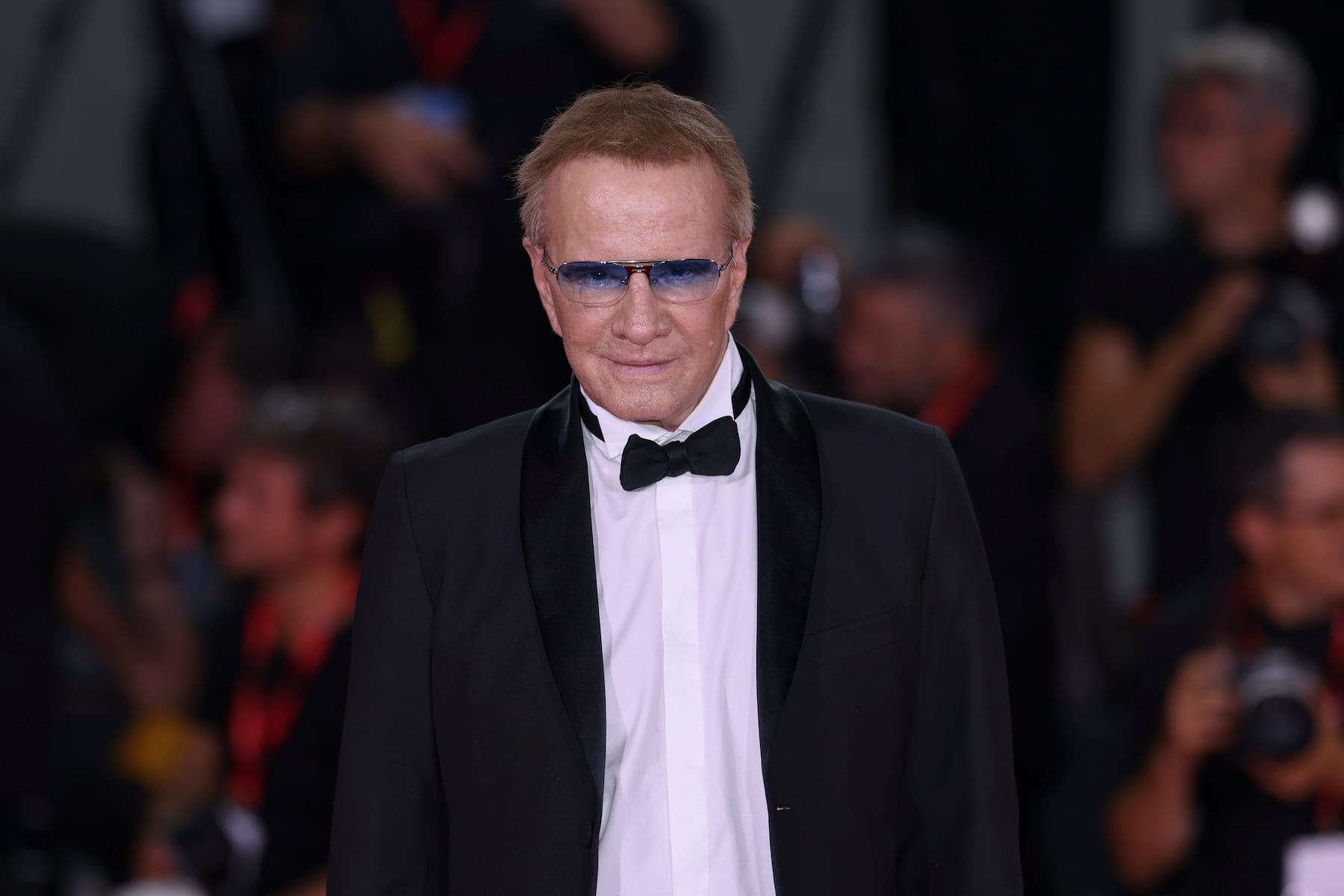 Actor, 68, collapses during fan convention, rushed to hospital