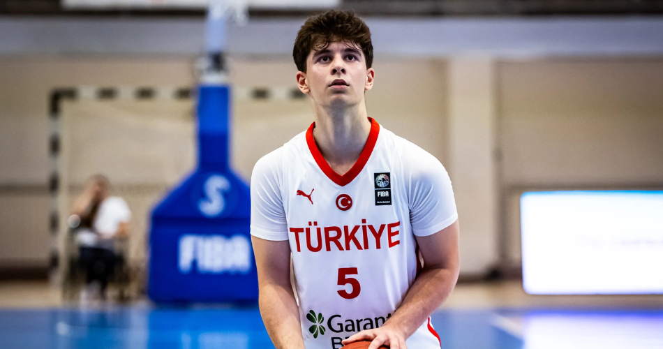 Zeki Güney ve Arda Öztürk Parladı; U16 Millilerimiz, Gürcistan’a Şans Tanımadı