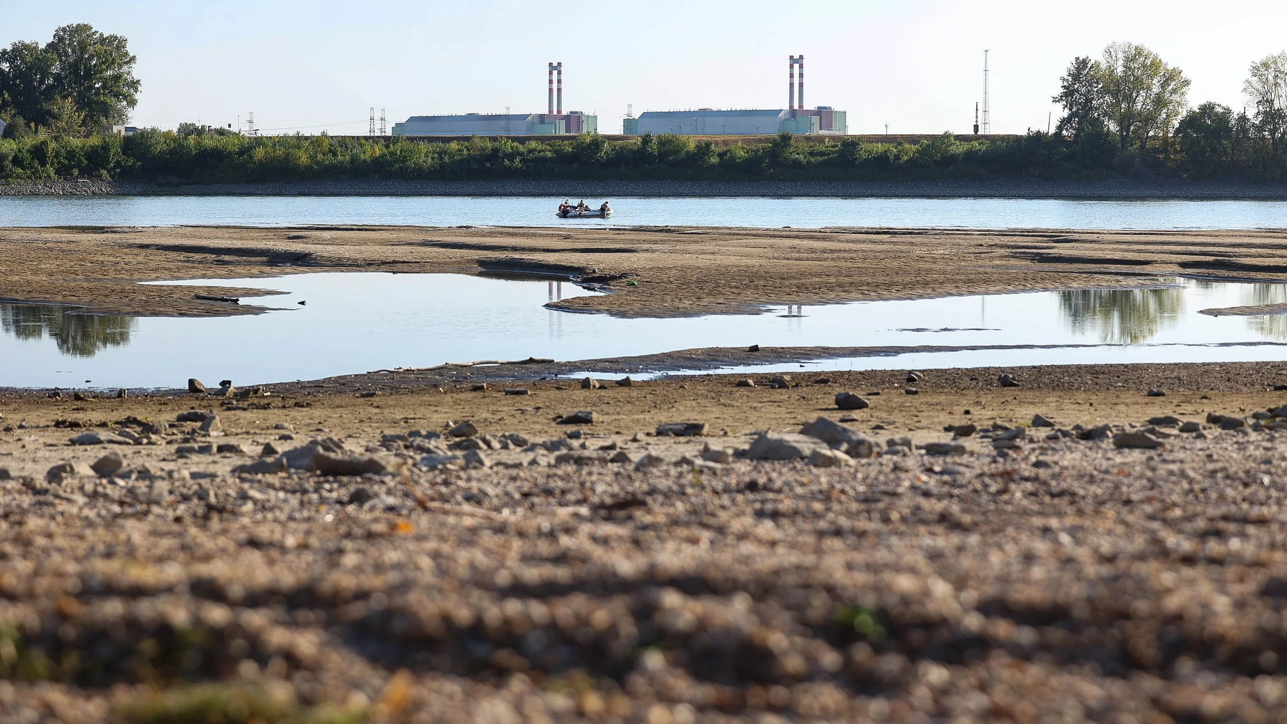Hitze-Liveblog: Ungarn will Donau-Wasserstand zur Kühlung von Atomkraftwerk künstlich anheben