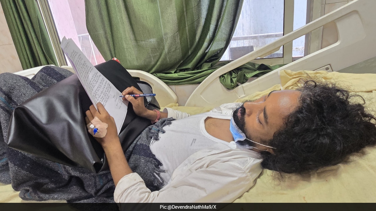 Activist Devendra Mahto Seeks Civil Surgeon's Nod To Return To Protest Site