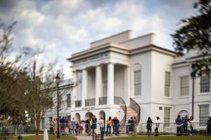 Alex Murdaugh wants to bring murder retrial and media circus to Charleston. Prosecutors disagree.