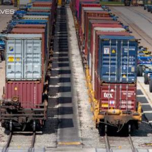 Rail freight stretches lead over 2025