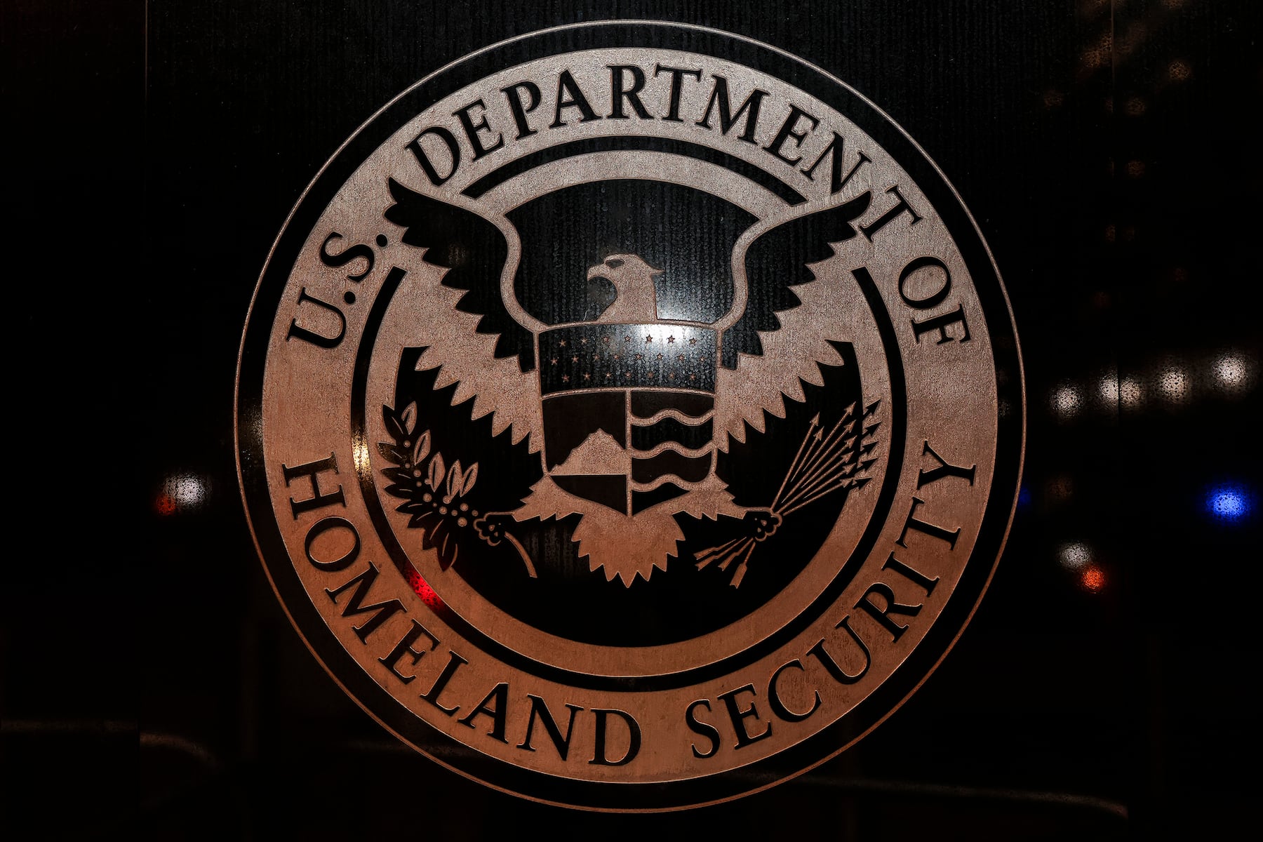 Ohio ICE supervisor out of agency after domestic violence charges, lying to feds