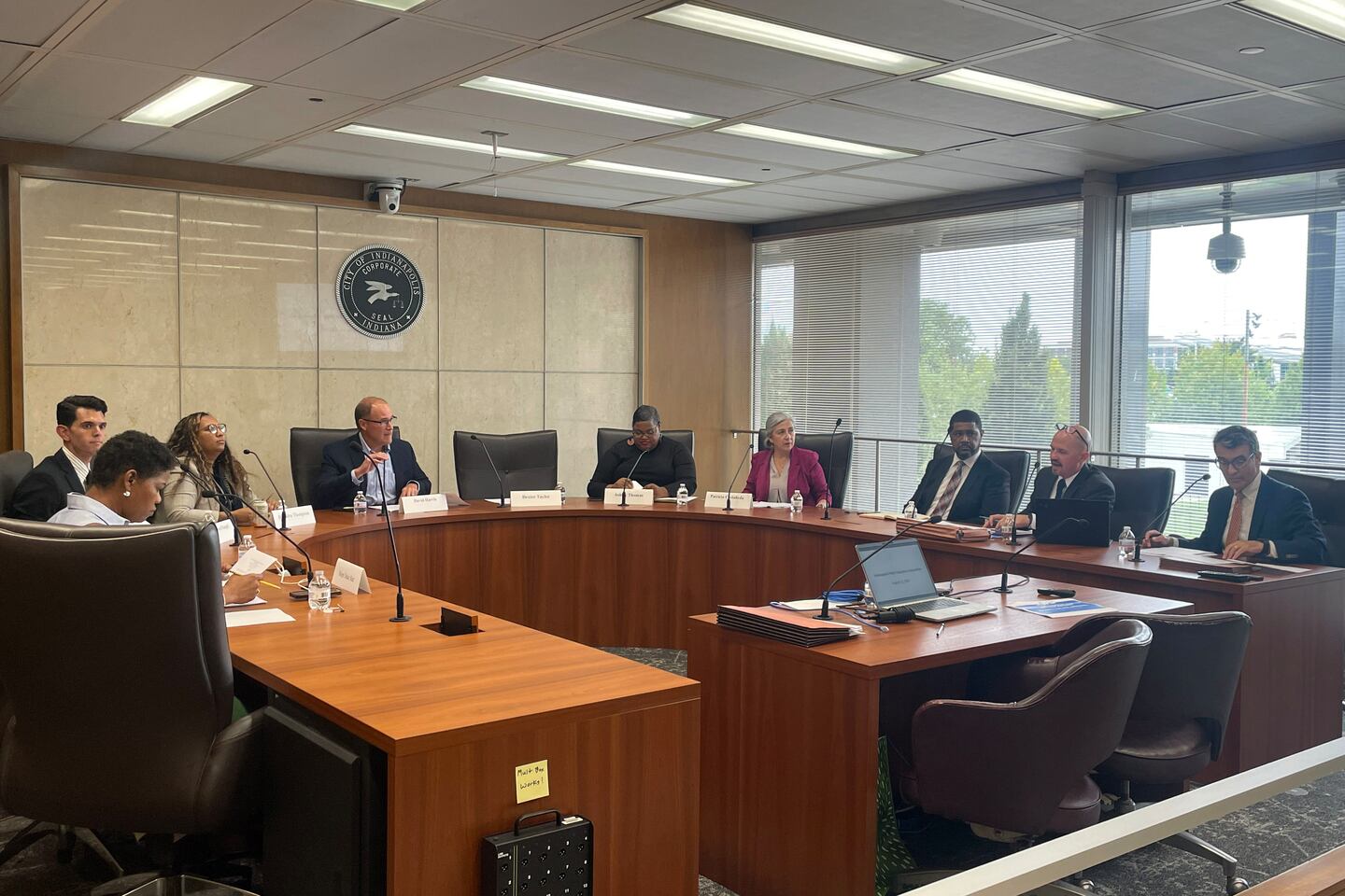 Indianapolis Public Education Corporation to pay executive director $285,000 salary