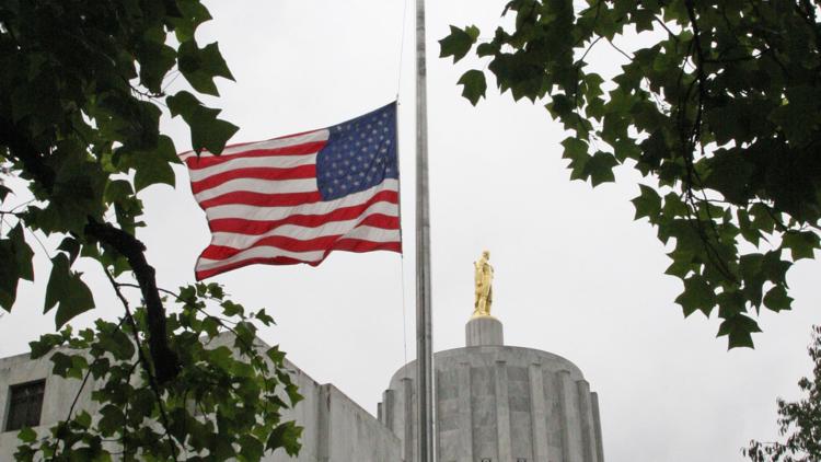 Oregon flags will be at half-staff in honor of man who died fighting Wrights Spring Fire