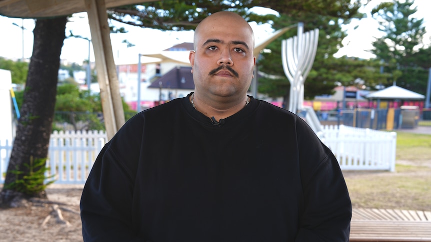 Peak Jewish body supports Bondi attack hero's permanent residency bid