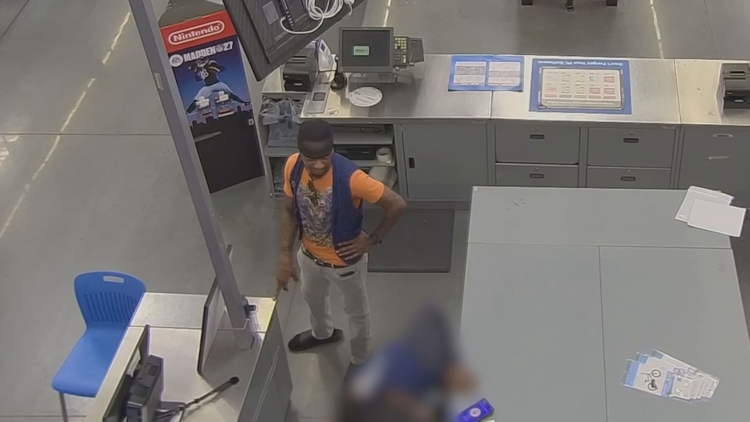VIDEO: Tampa man arrested for stealing $837 in products while posing as Walmart worker, deputies say