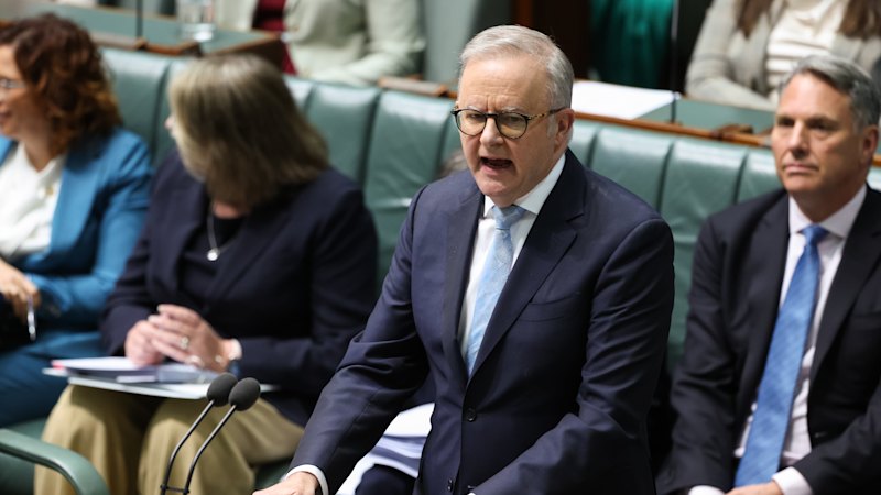Greens and Coalition unite for release of melon-gate documents