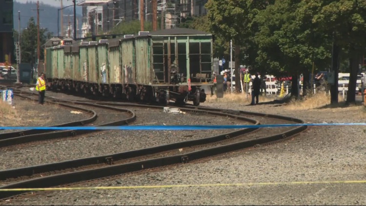 Portland demands Union Pacific halt hazardous rail shipments through Centennial Mills collapse zone