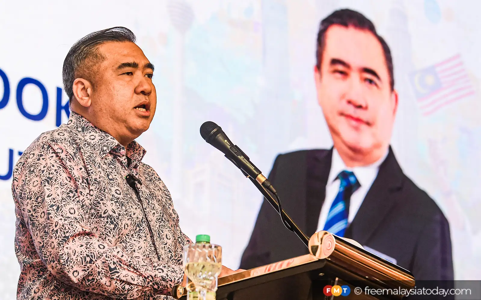 MOT rujuk MoF isu cukai kargo minyak di Tanjung Langsat