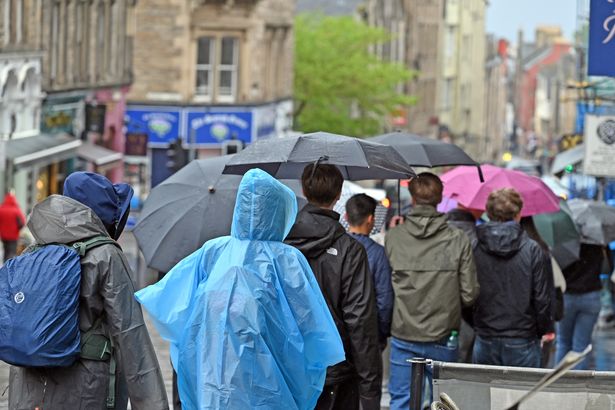 Met Office weather maps show 72 UK areas face rain on Saturday and Sunday