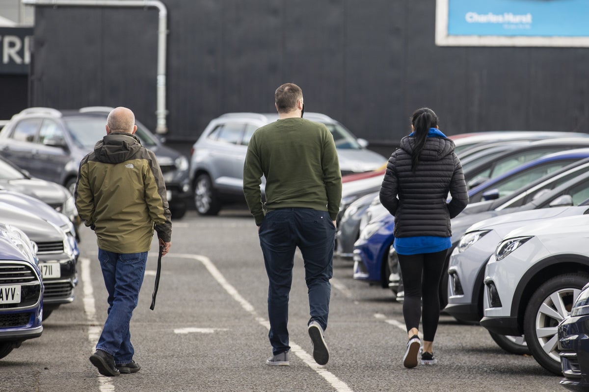 Buying a new car? Motoring expert shares seven ways to make purchasing your next vehicle less stressful