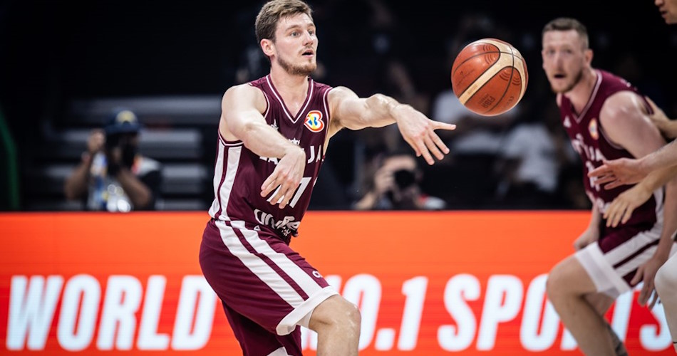 Tenerife signs Arturs Kurucs, Riga Zelli brings Klavs Cavars home