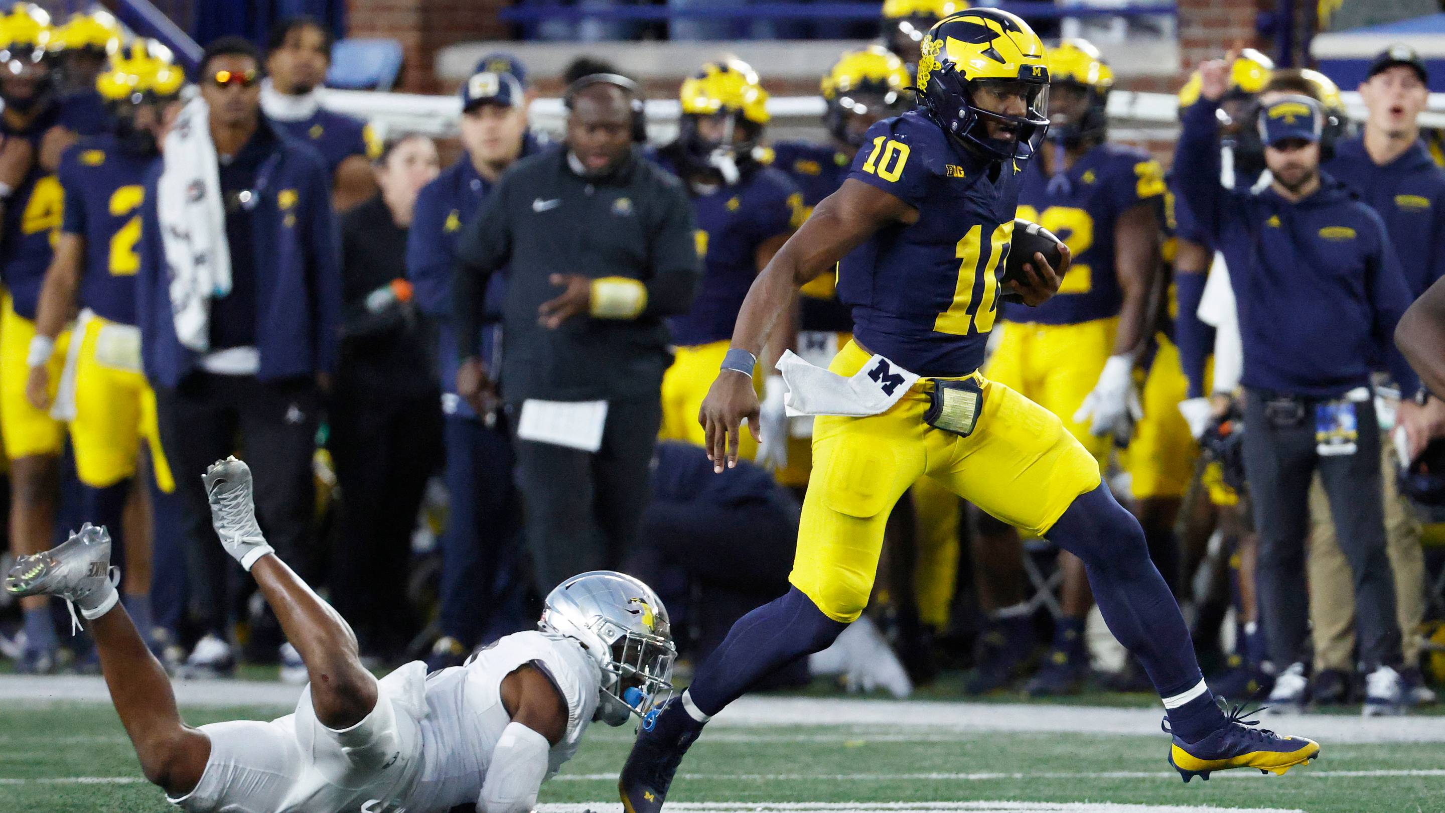 Way Too Early Michigan Football Opponent Preview: Week 10 at Oregon