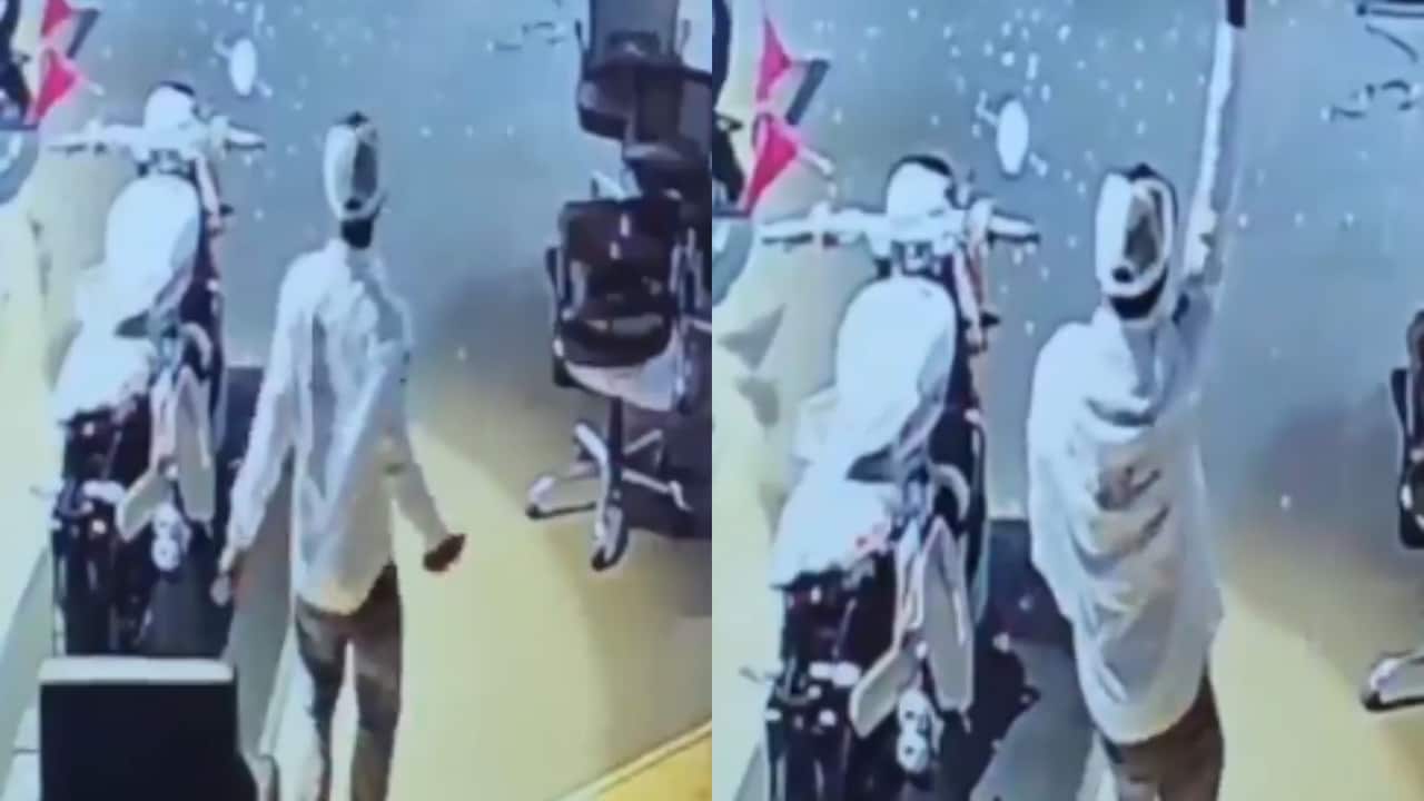 'Lungi Dance', Bath, Coffee: Thief Chills In Showroom For Hours, Steals Rs 5-Lakh Bike