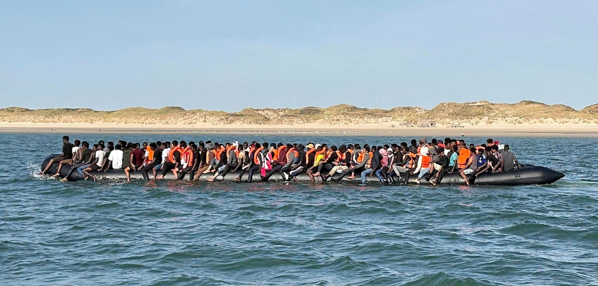 Großbritanniens verzweifelter Kampf gegen die Migrantenboote
