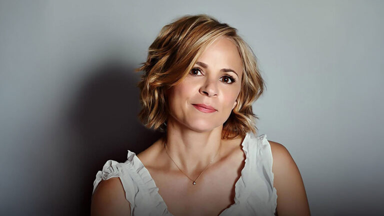 Amy Sedaris Joins Ben Stiller & Benicio Del Toro In Apple TV Comedy ‘Protective Custody’