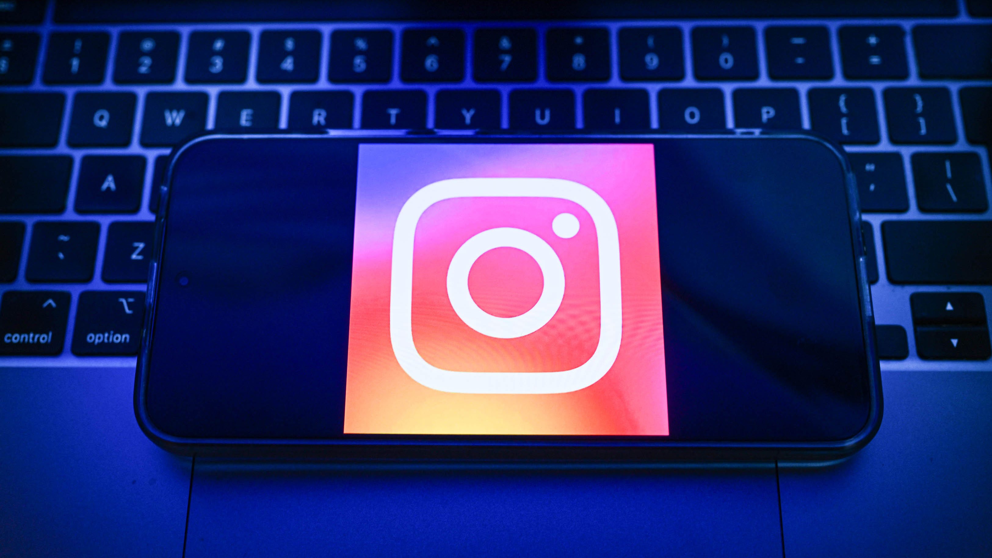 Instagram unveils new logo wordmark for the first time since 2016