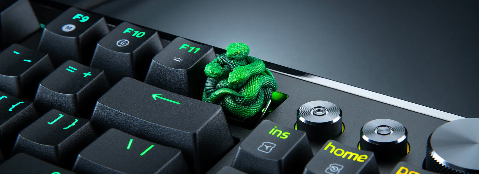 (PR) Razer Unveils the Artisan Keycap, Triple-Headed Snake Edition
