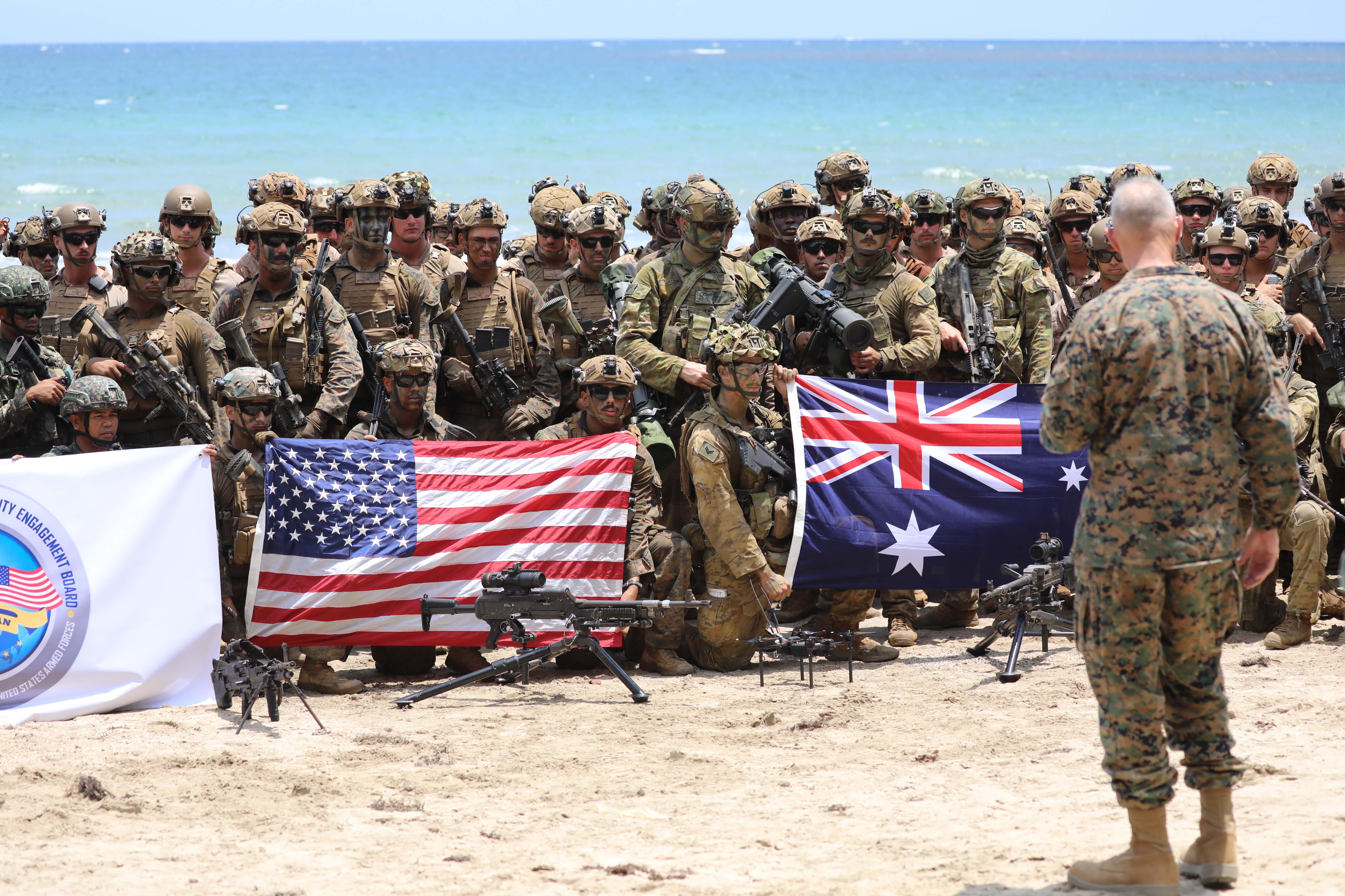 U.S. Marines roam far and wide from temporary Darwin base