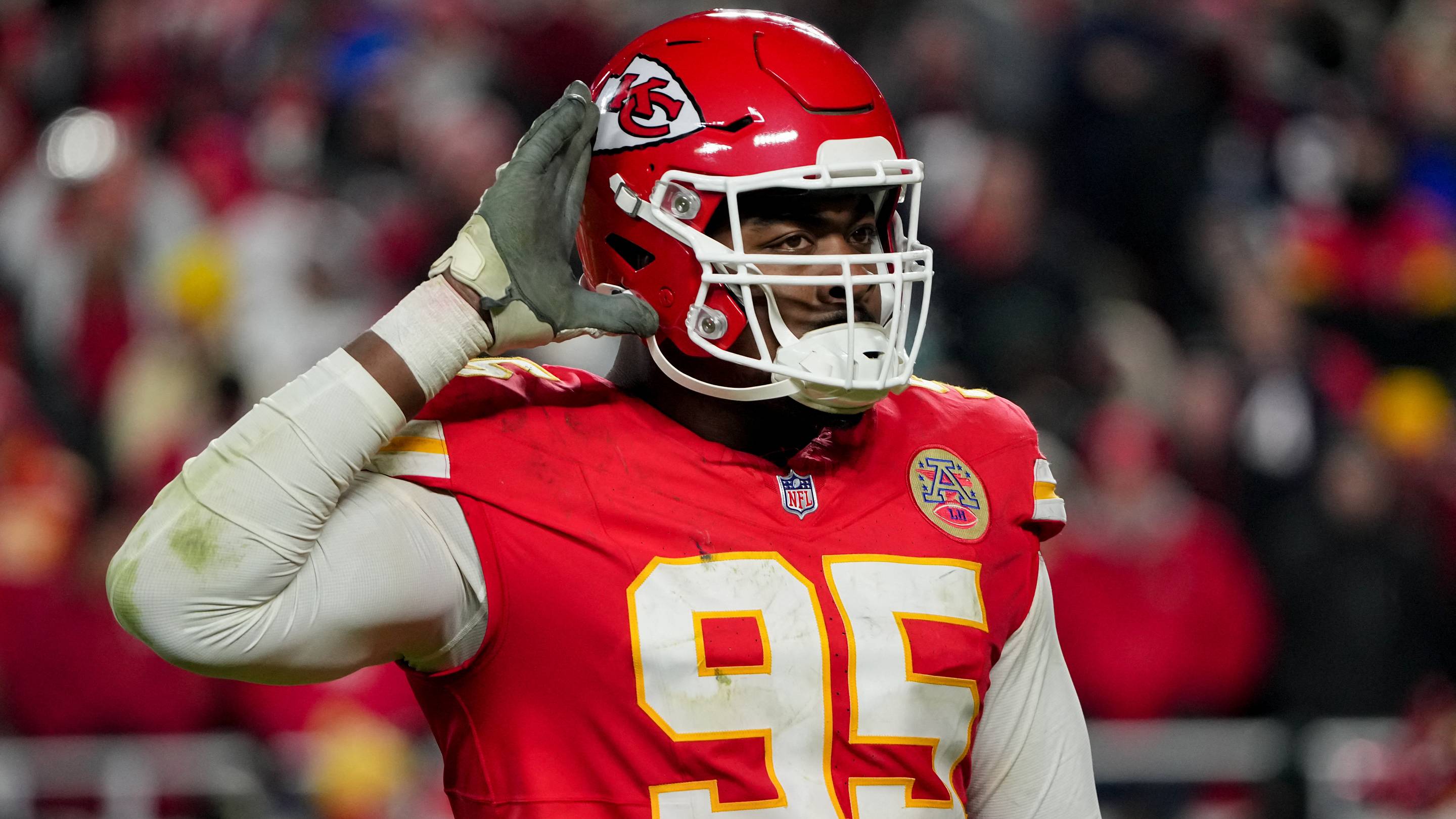 Chiefs Star Chris Jones on Rookie DT Peter Woods: ‘He’s Strong as an Ox‘