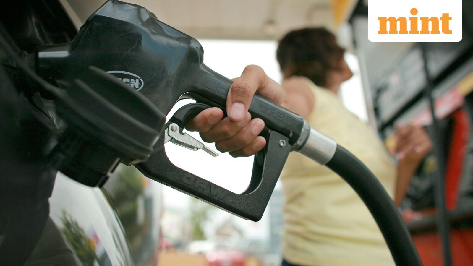 Petrol, diesel prices on August 14 — Check fuel refill cost in Delhi, Mumbai, Kolkata, Bengaluru today