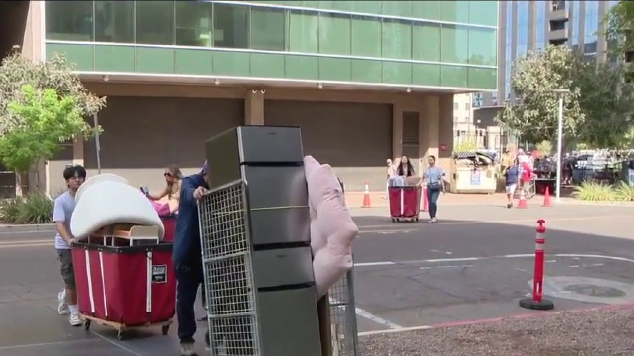 ASU students move in to their dorms
