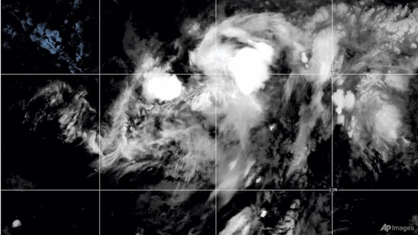 Hawaii declares state of emergency ahead of Tropical Storm Lala