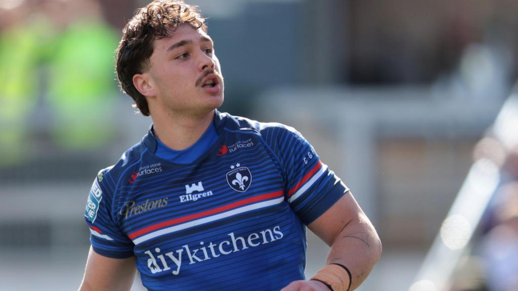 Trinity release Nikotemo on compassionate grounds