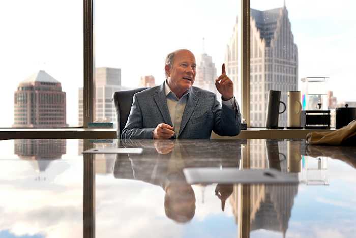 Former Detroit Mayor Mike Duggan to join law firm