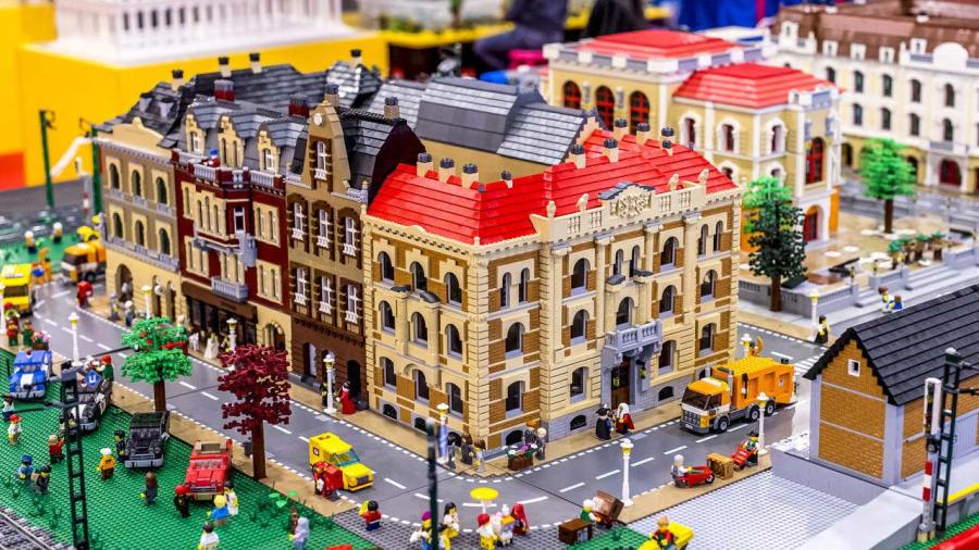 Lego convention coming to Valley this weekend