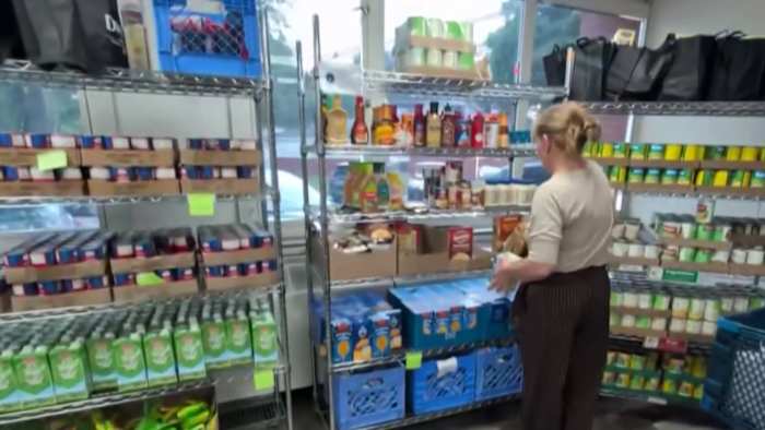 Union workers, community partners rally to save Redford Township food pantry after Local 4 report