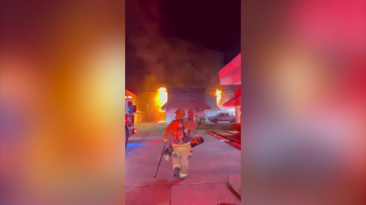 Man charged with arson after fire forces 24 from Dallas apartments