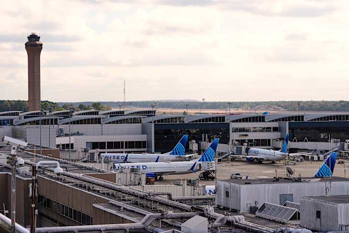 Gov. Greg Abbott orders review of state grants to Bush Intercontinental Airport over Islamic washing facilities