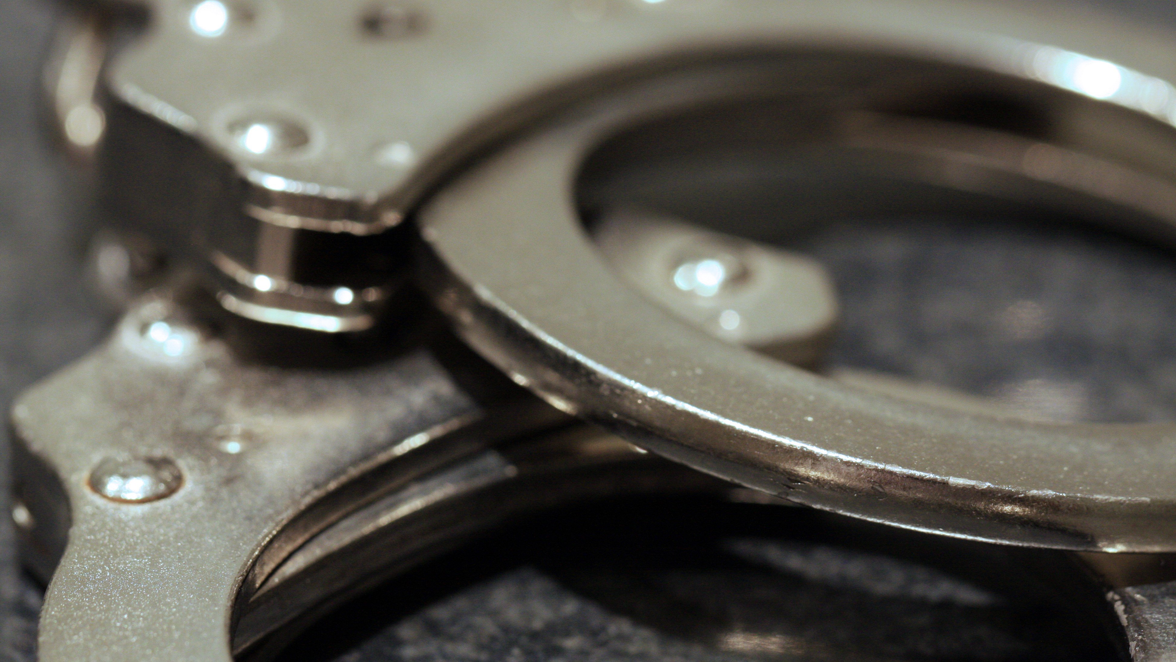 Man arrested after burglarizing 26 Philadelphia businesses, police say
