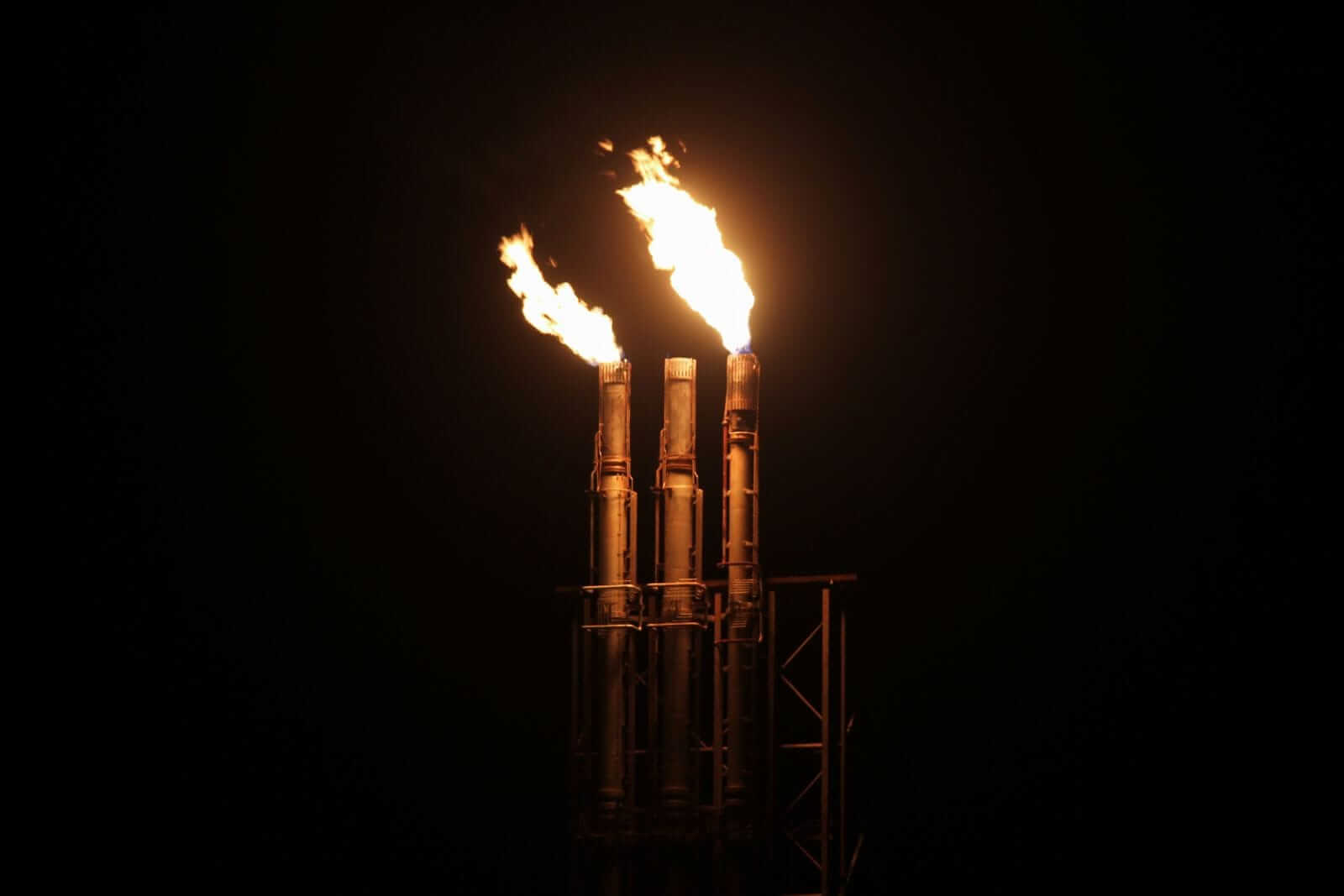 Nat-Gas Prices Fall on Bearish EIA Report