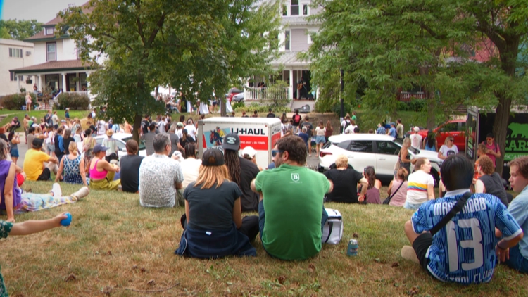 Porchfest brings live music and plenty of fans to south Minneapolis