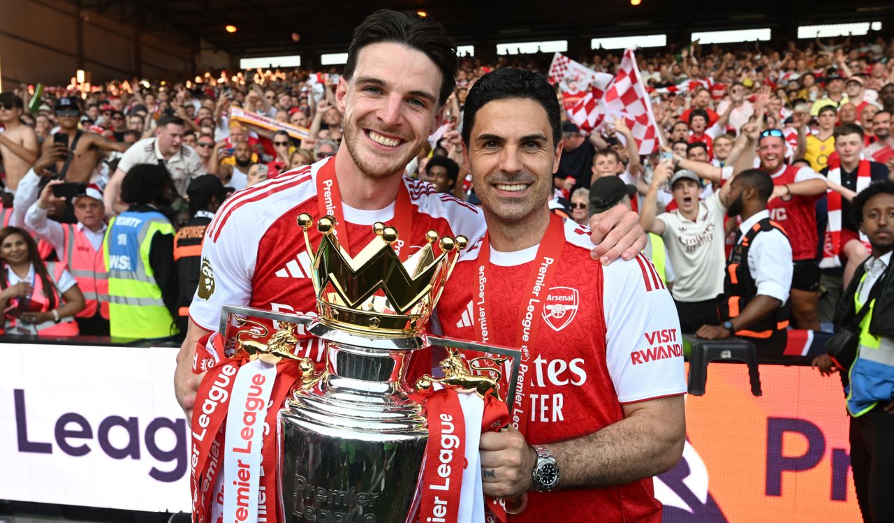 Who are TNT Sports' presenters, commentators and pundits for the Community Shield?