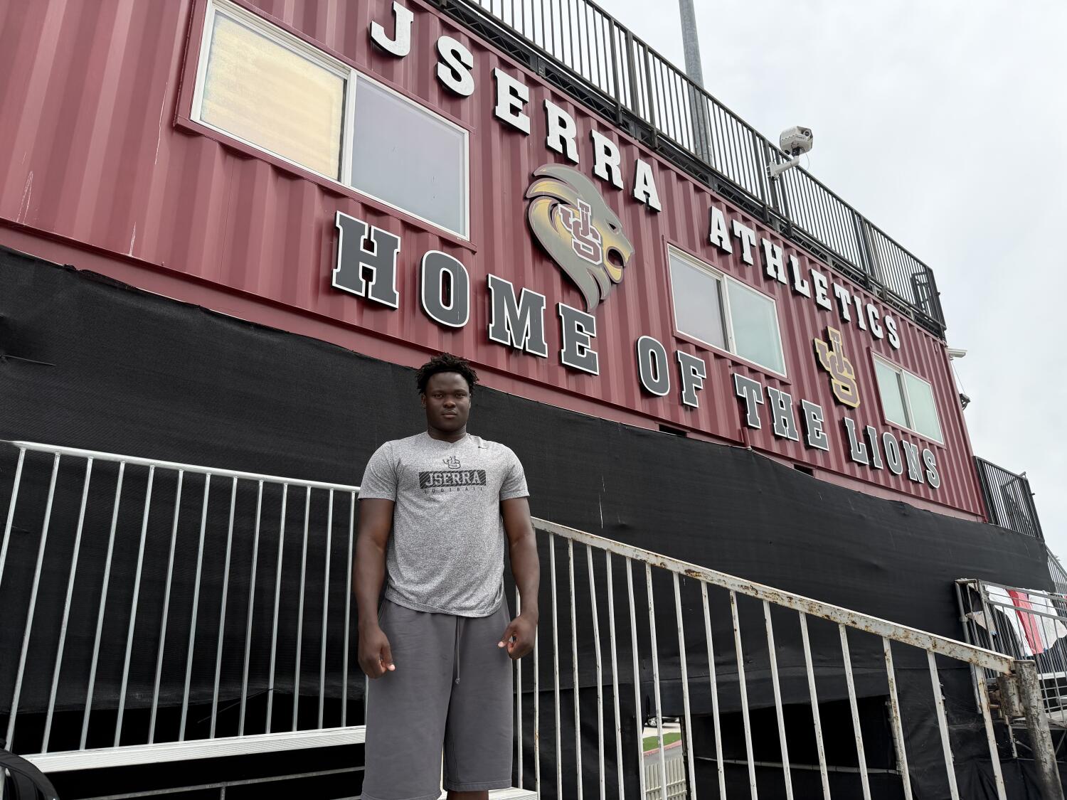 JSerra High's Godschoice Eboigbodin has become a top defensive lineman prospect