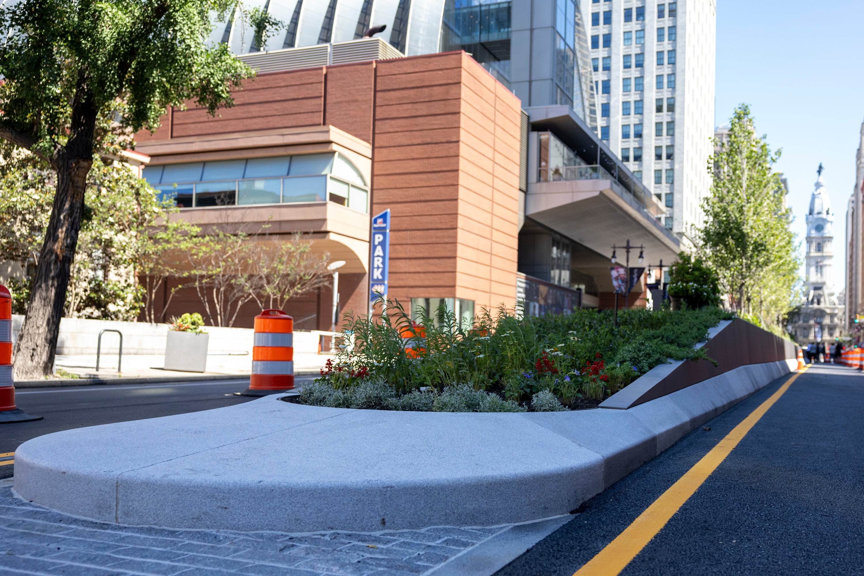 How Philly’s new Broad Street planters will turn what could be a grand urban avenue into a highway