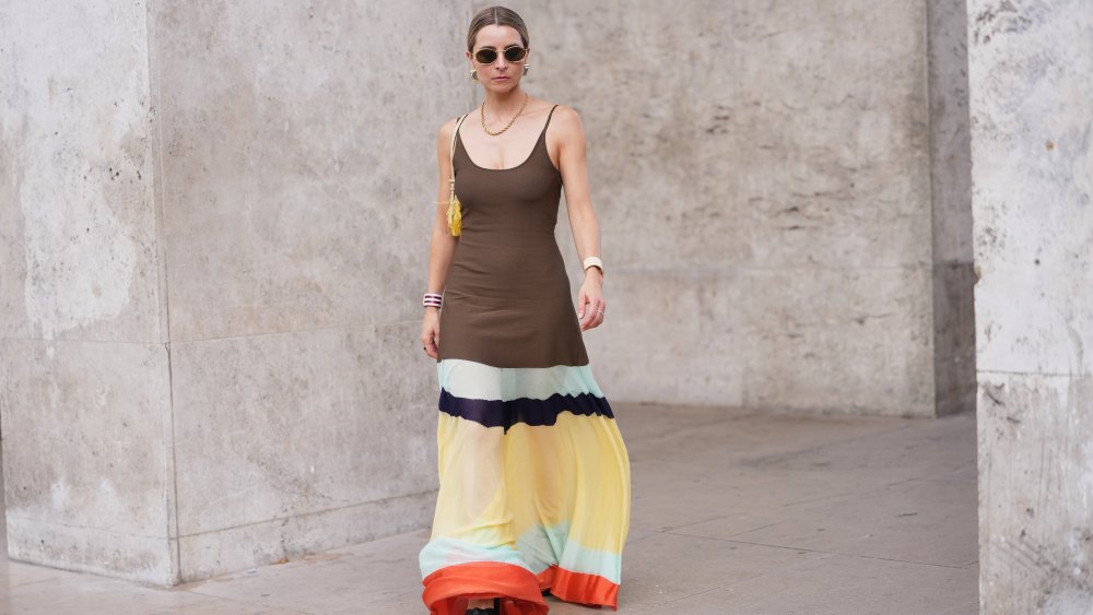 No Shapewear Needed: 17 Dresses That Smooth and Flatter Curves