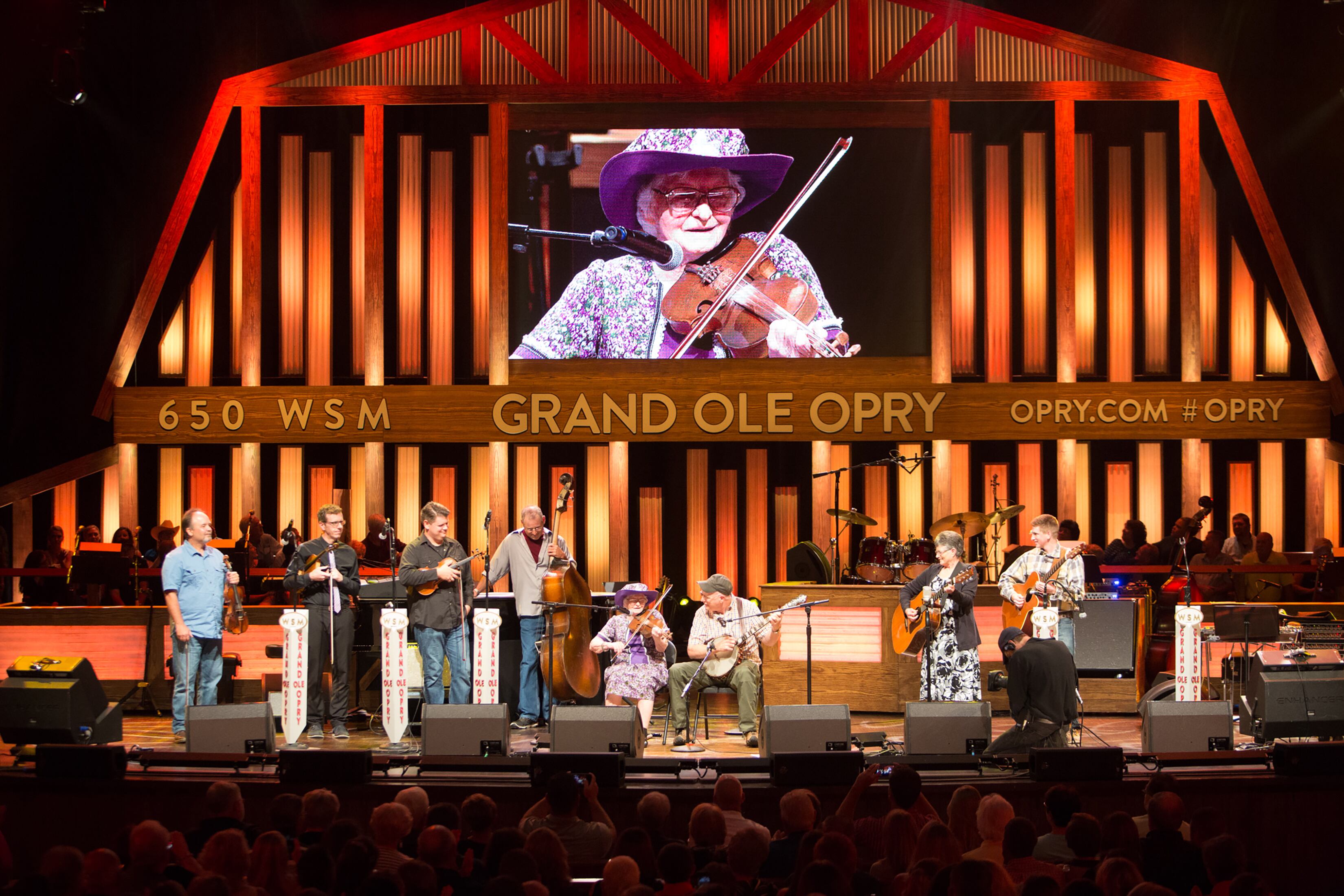 Violet Hensley dies at 109; Ozarks fiddler made Opry debut at 99