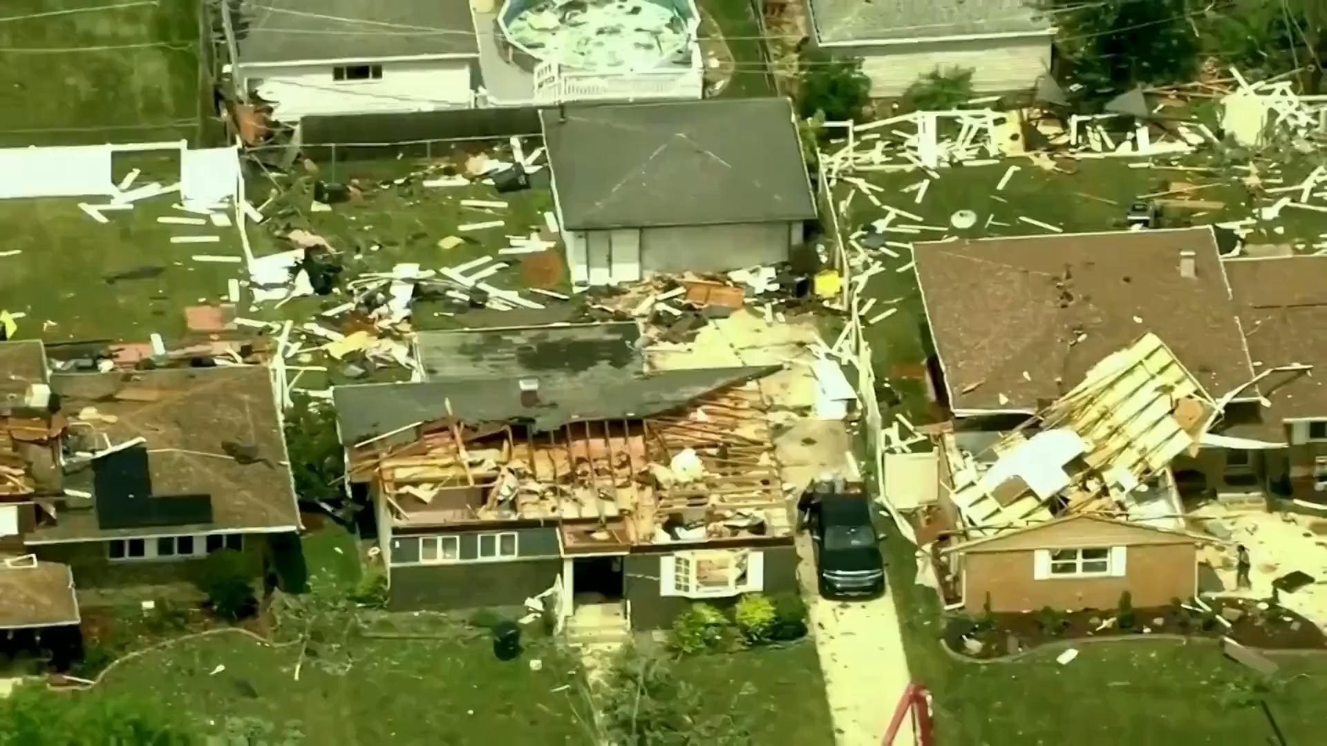 Elected officials urge federal aid after back-to-back storms pummel south suburbs