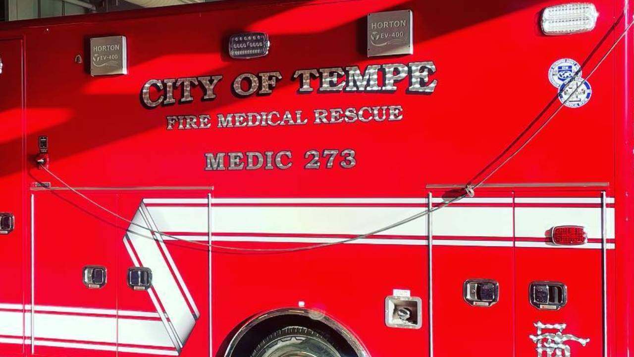 1 hospitalized, several displaced after Tempe apartment fire