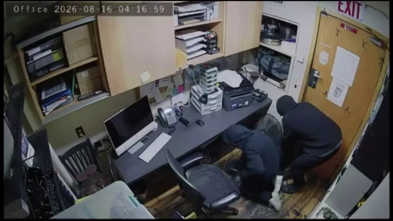Gnome on Selby broken into, $1,300 stolen: Owner says staff was inside during crime